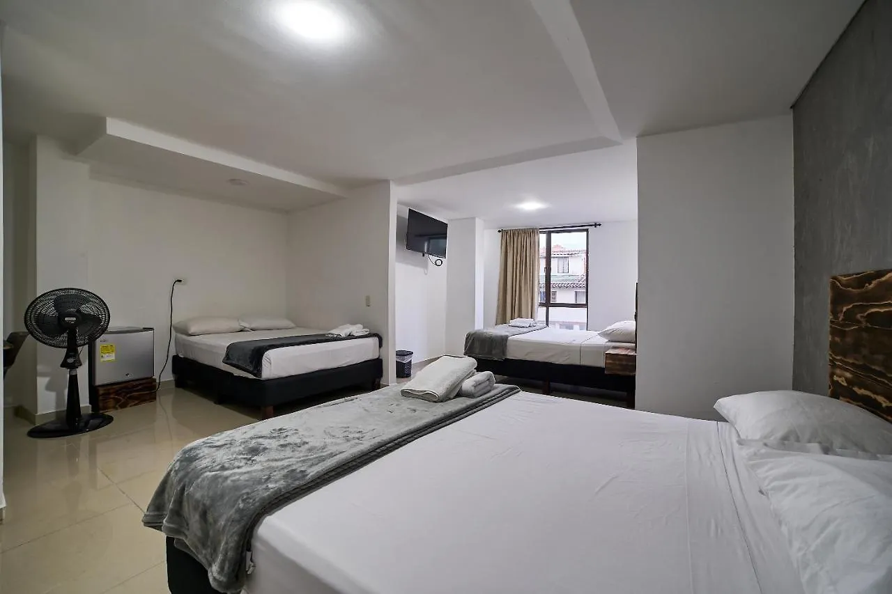 Farum Hotel 麦德林