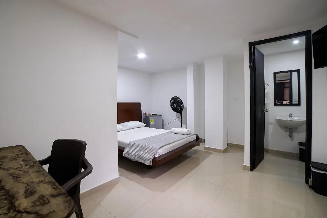 ***  Farum Hotel Medellin Colombia