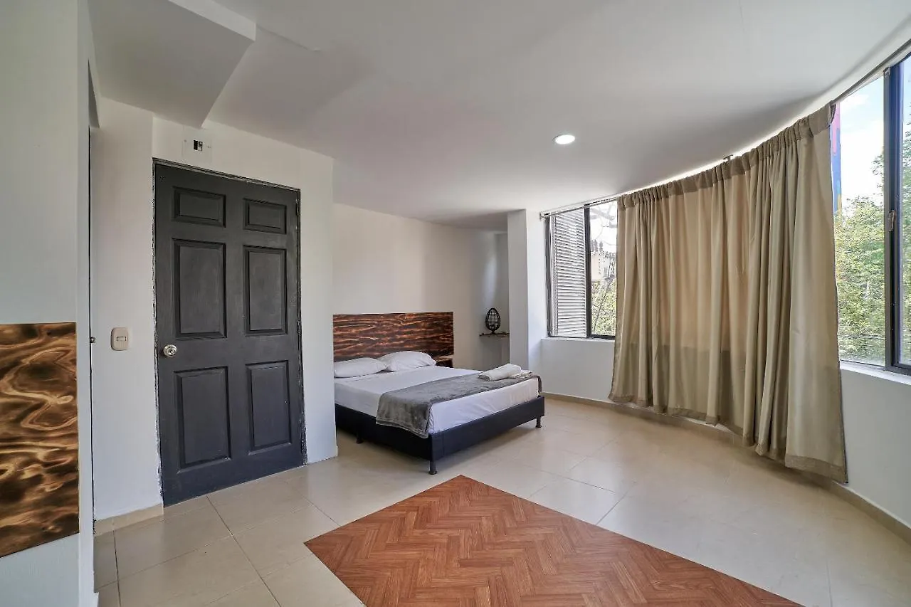 Farum Hotel Medellin 3*,