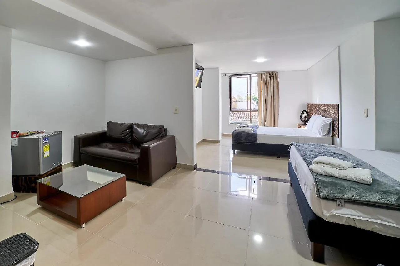 Farum Hotel Medellin 3*,