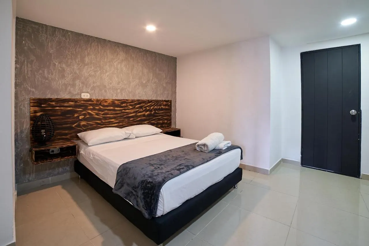 Farum Hotel Medellin 3*,